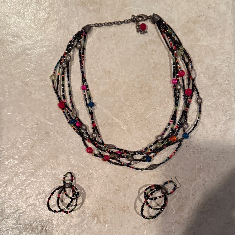 Chico's Black and Pink Beaded Necklace Set with matching earrings